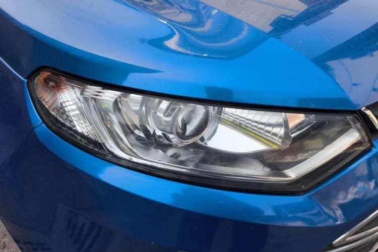 Used Ford EcoSport 2013 1.5L Automatic Prestige Model Right Front Headlight