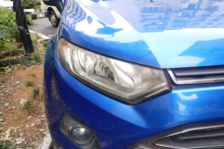 Used Ford EcoSport 2013 1.5L Automatic Prestige Model Right Front Headlight