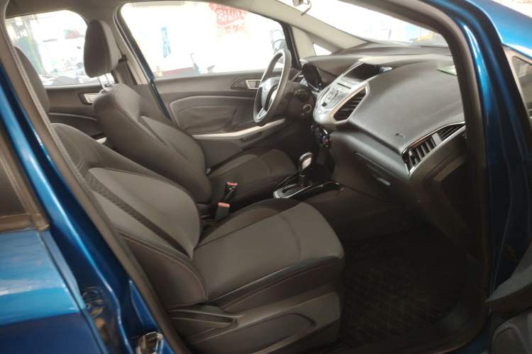 Used Ford EcoSport 2013 1.5L Automatic Fashion Model Right Front Seat