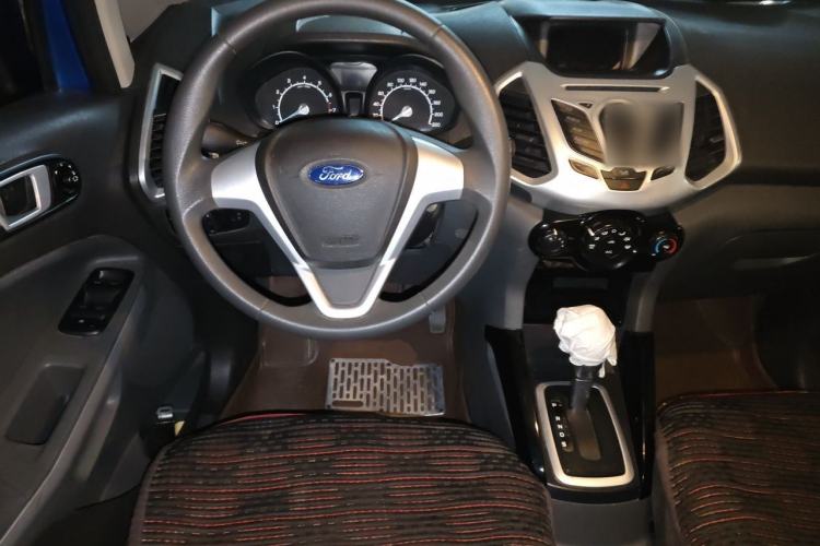 Used Ford EcoSport 2013 1.5L Automatic Fashion Model Steering Wheel