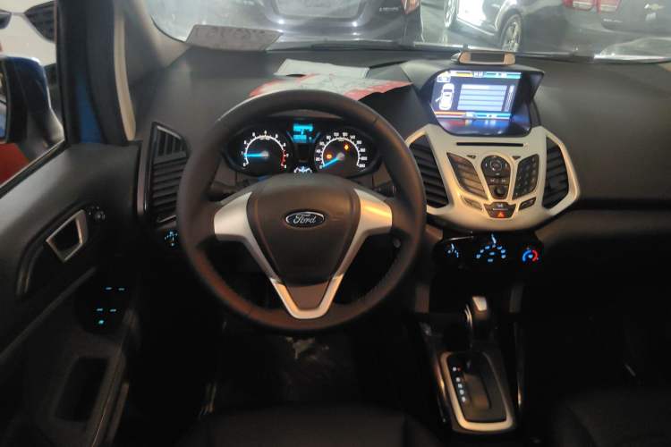 Used Ford EcoSport 2013 1.5L Automatic Fashion Model Steering Wheel