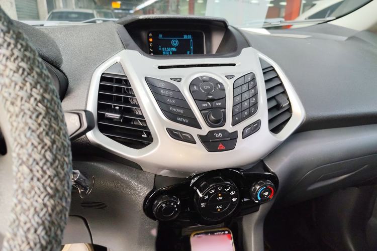 Used Ford EcoSport 2013 1.5L Manual Fashion Model Audio And AC Panel