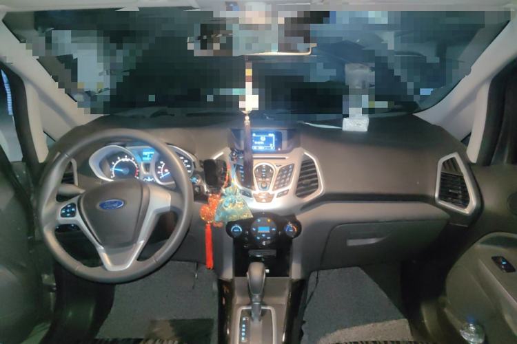 Used Ford EcoSport 2013 1.5L Automatic Prestige Model Center Console