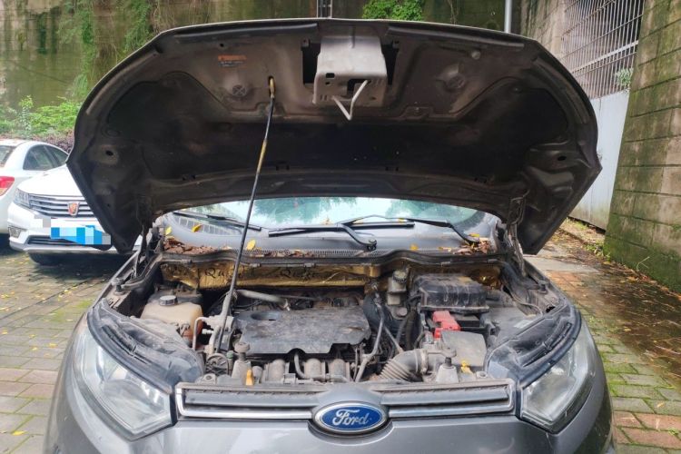 Used Ford EcoSport 2013 1.5L Automatic Prestige Model Engine Bay