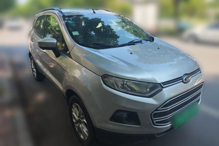 Used Ford EcoSport 2013 1.5L Automatic Fashion Model Front Right 45 Deg