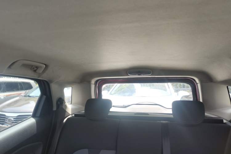 Used Ford EcoSport 2013 1.5L Manual Fashion Model Headliner