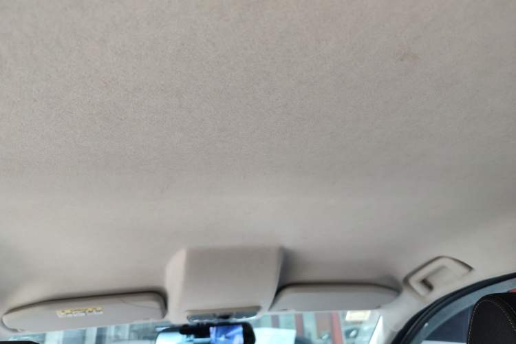 Used Ford EcoSport 2013 1.5L Manual Fashion Model Headliner