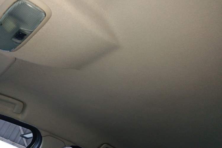 Used Ford EcoSport 2013 1.5L Automatic Fashion Model Headliner