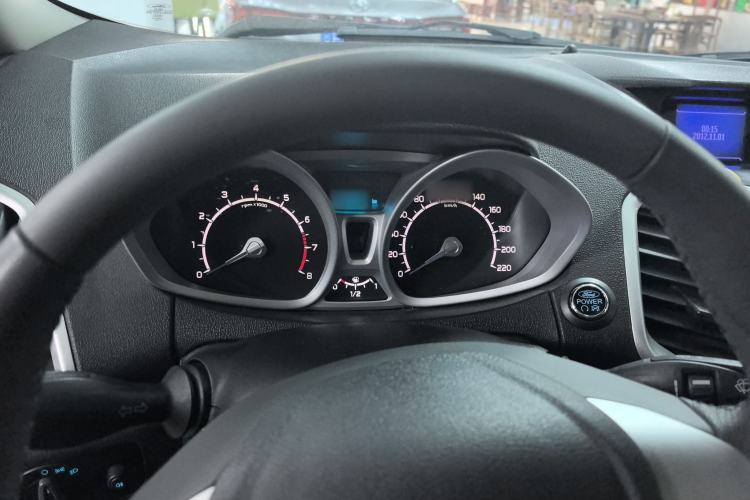 Used Ford EcoSport 2013 1.5L Manual Luxury Model Instrument Cluster