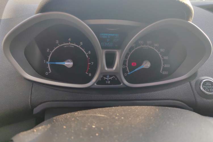 Used Ford EcoSport 2013 1.5L Automatic Prestige Model Instrument Cluster