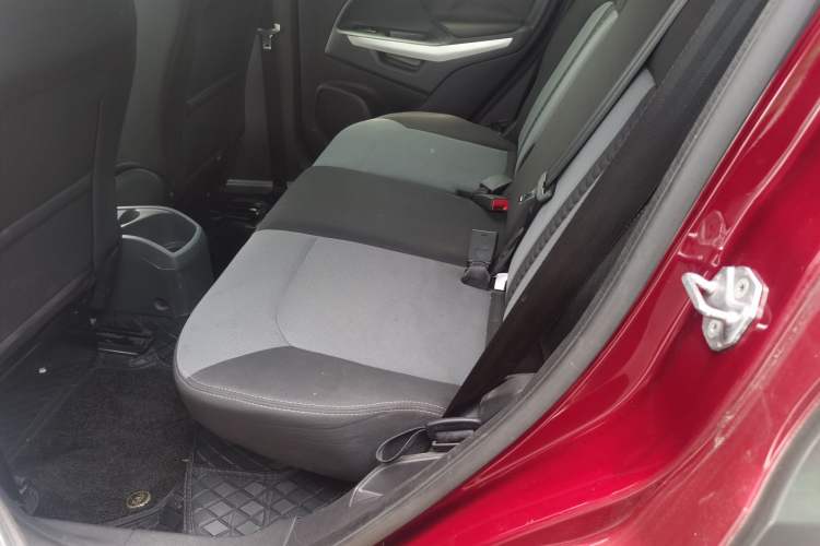 Used Ford EcoSport 2013 1.5L Manual Fashion Model Interior 1