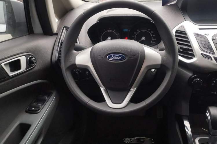 Used Ford EcoSport 2013 1.5L Automatic Fashion Model Interior 2