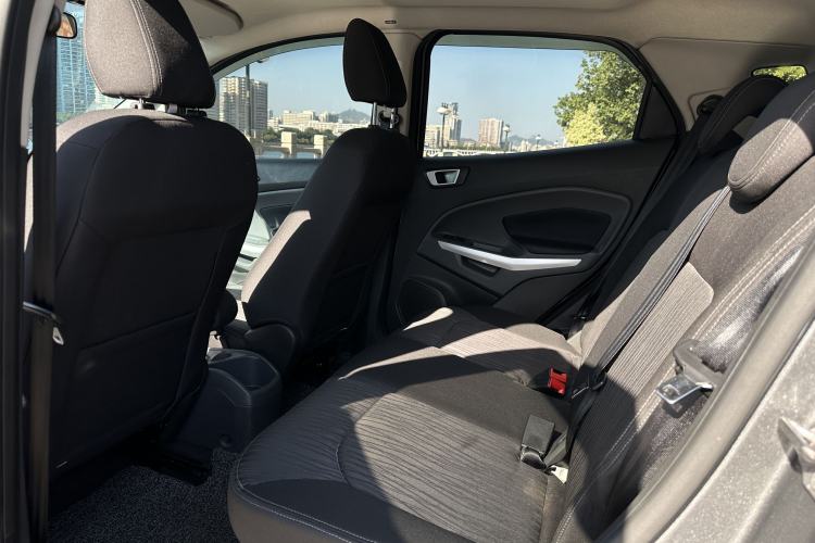 Used Ford EcoSport 2013 1.5L Manual Luxury Model Interior 3