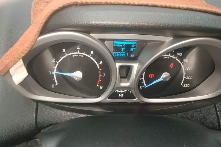 Used Ford EcoSport 2013 1.5L Automatic Prestige Model Odometer Close Up