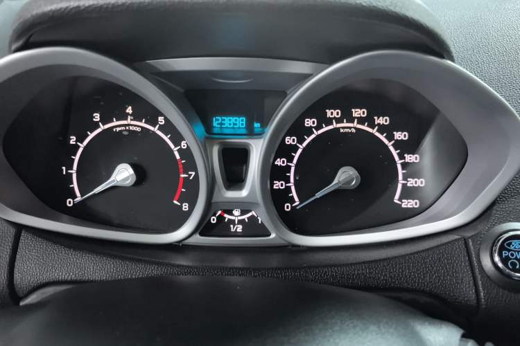 Used Ford EcoSport 2013 1.5L Manual Luxury Model Odometer Close Up