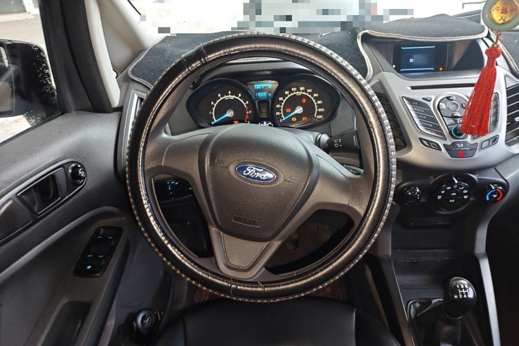 Used Ford EcoSport 2013 1.5L Manual Comfort Model Steering Wheel