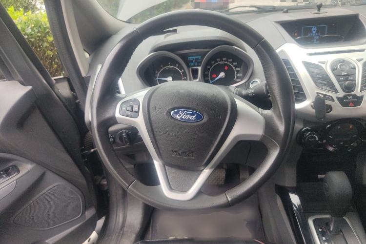 Used Ford EcoSport 2013 1.5L Automatic Prestige Model Steering Wheel