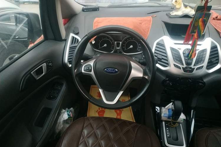 Used Ford EcoSport 2013 1.5L Automatic Prestige Model Steering Wheel