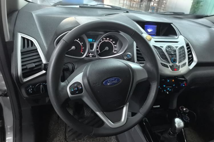Used Ford EcoSport 2013 1.5L Manual Luxury Model Steering Wheel