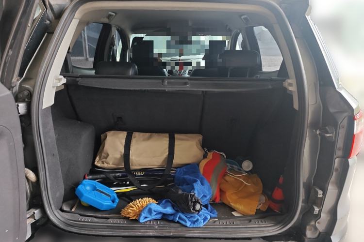 Used Ford EcoSport 2013 1.5L Manual Comfort Model Trunk