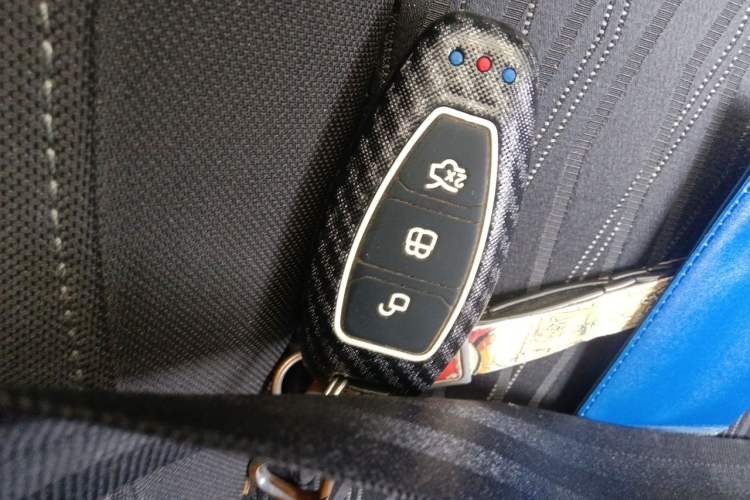 Used Ford EcoSport 2013 1.0L GTDi Manual Luxury Model Vehicle Key