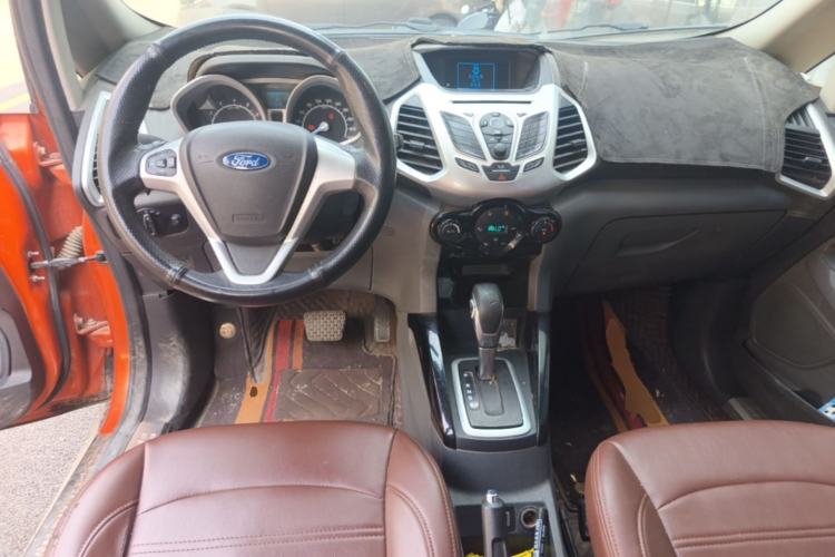 Used Ford EcoSport 2013 1.5L Automatic Prestige Model Center Console