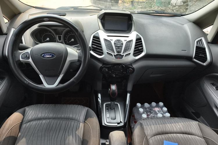 Used Ford EcoSport 2013 1.5L Automatic Prestige Model Center Console