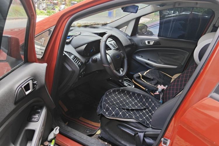 Used Ford EcoSport 2013 1.5L Automatic Fashion Model Driver Seat