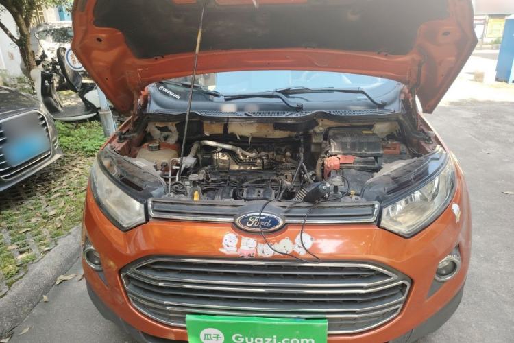 Used Ford EcoSport 2013 1.5L Manual Luxury Model Engine Bay