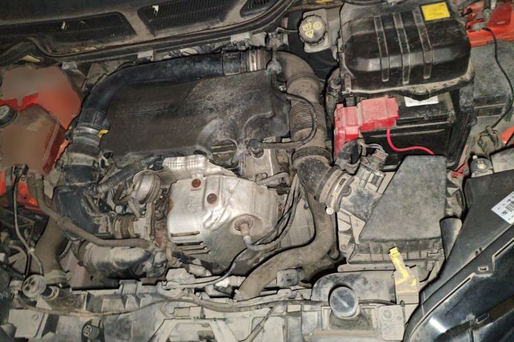 Used Ford EcoSport 2013 1.0L GTDi Manual Luxury Model Engine Bay
