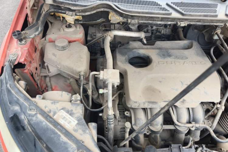 Used Ford EcoSport 2013 1.5L Automatic Prestige Model Engine Bay Right