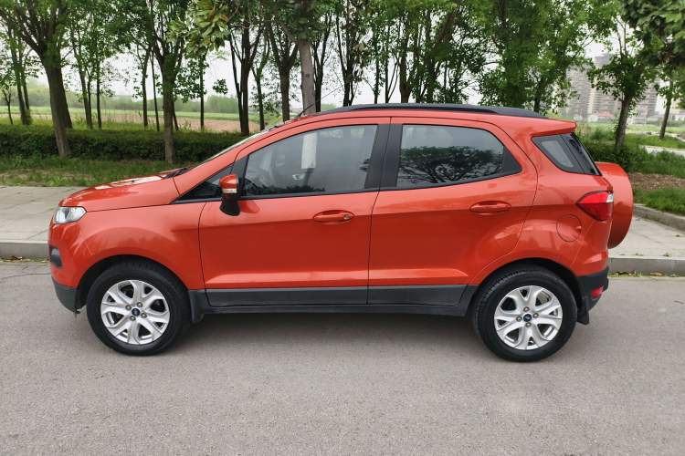 Used Ford EcoSport 2013 1.5L Automatic Fashion Model Exterior 5