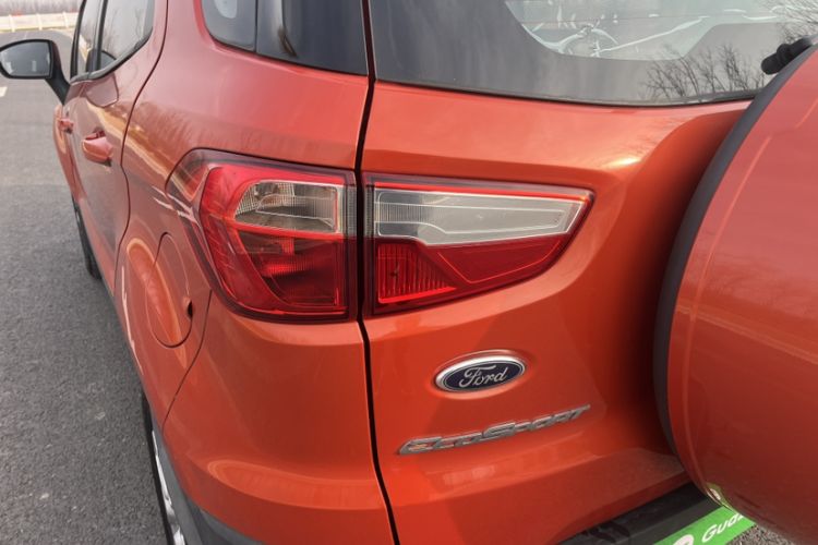 Used Ford EcoSport 2013 1.5L Automatic Fashion Model Exterior 5