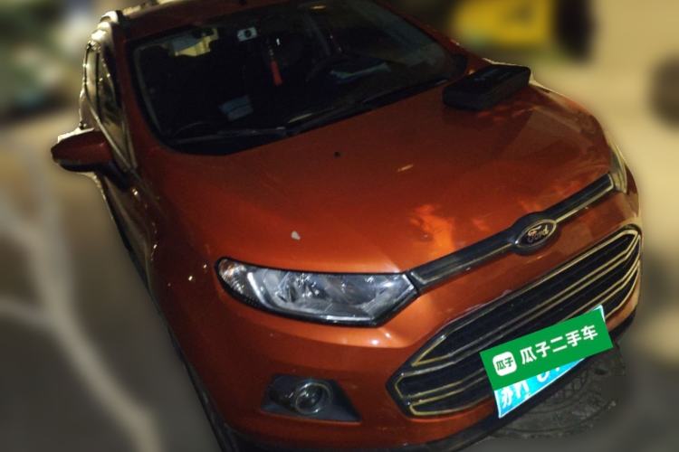 Used Ford EcoSport 2013 1.0L GTDi Manual Luxury Model Front Right 45 Deg