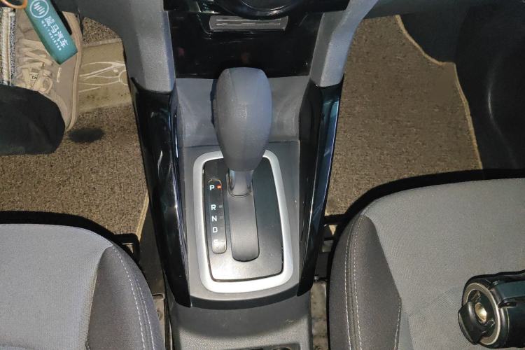 Used Ford EcoSport 2013 1.5L Automatic Fashion Model Gear Lever