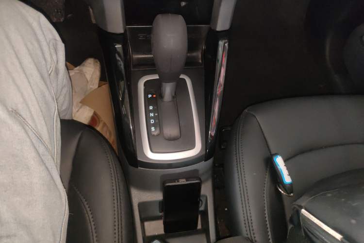 Used Ford EcoSport 2013 1.5L Automatic Prestige Model Gear Lever