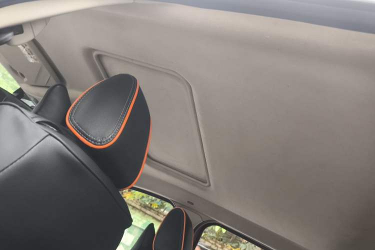 Used Ford EcoSport 2013 1.5L Automatic Prestige Model Headliner