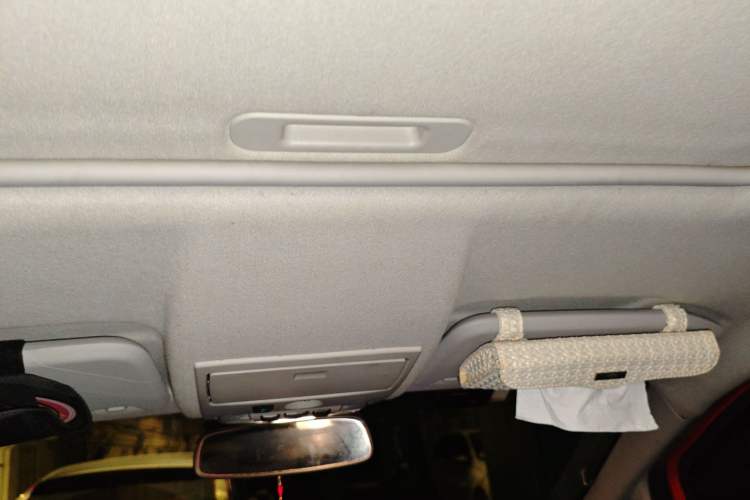 Used Ford EcoSport 2013 1.0L GTDi Manual Luxury Model Headliner