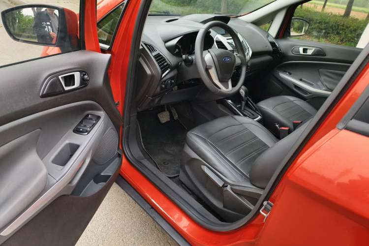 Used Ford EcoSport 2013 1.5L Automatic Fashion Model Interior 2