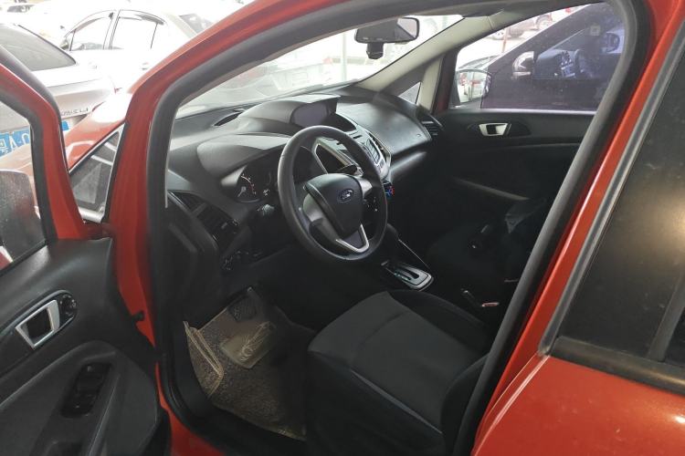 Used Ford EcoSport 2013 1.5L Automatic Fashion Model Interior 3