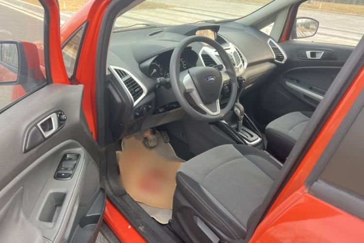 Used Ford EcoSport 2013 1.5L Automatic Fashion Model Interior 4