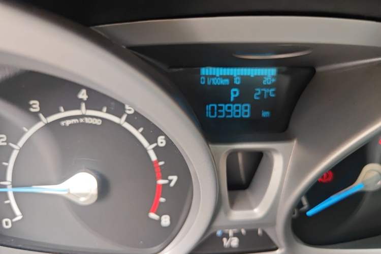 Used Ford EcoSport 2013 1.5L Automatic Prestige Model Odometer Close Up