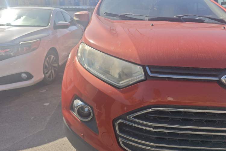 Used Ford EcoSport 2013 1.5L Manual Luxury Model Right Front Headlight