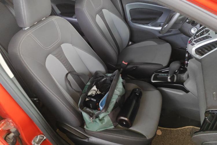Used Ford EcoSport 2013 1.5L Automatic Fashion Model Right Front Seat