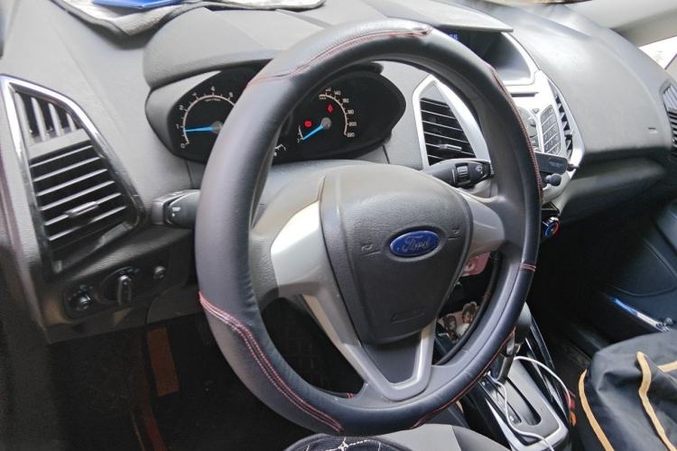 Used Ford EcoSport 2013 1.5L Automatic Fashion Model Steering Wheel