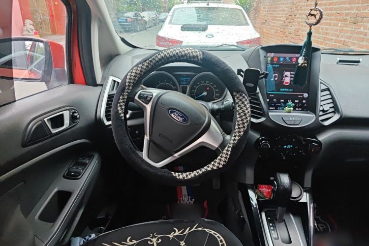 Used Ford EcoSport 2013 1.5L Automatic Prestige Model Steering Wheel
