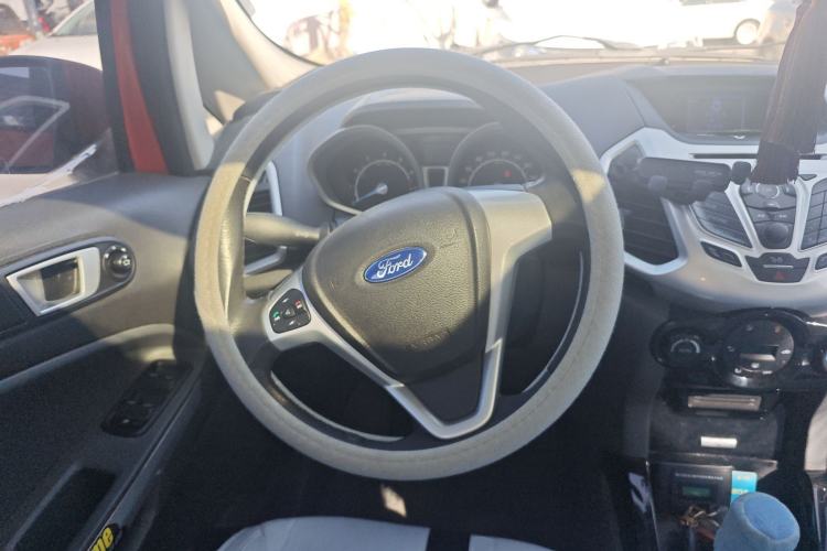 Used Ford EcoSport 2013 1.5L Manual Luxury Model Steering Wheel