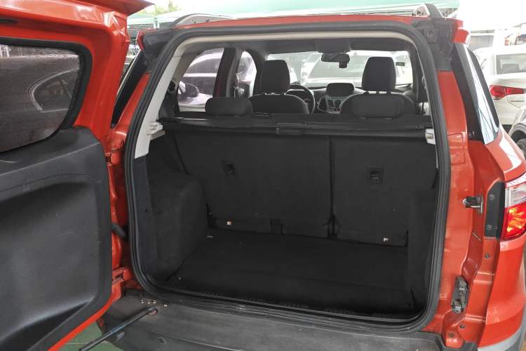 Used Ford EcoSport 2013 1.5L Automatic Fashion Model Trunk