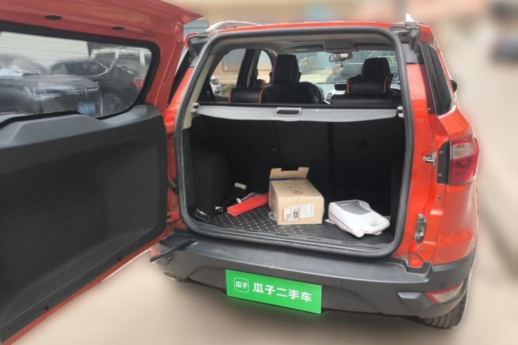 Used Ford EcoSport 2013 1.5L Automatic Prestige Model Trunk