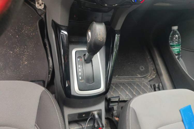 Used Ford EcoSport 2013 1.5L Automatic Fashion Model Gear Lever